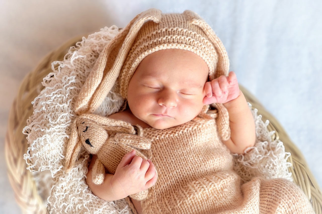 baby, newborn, asleep-2935722.jpg